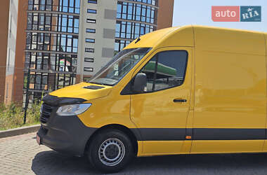 Грузовой фургон Mercedes-Benz Sprinter 2020 в 