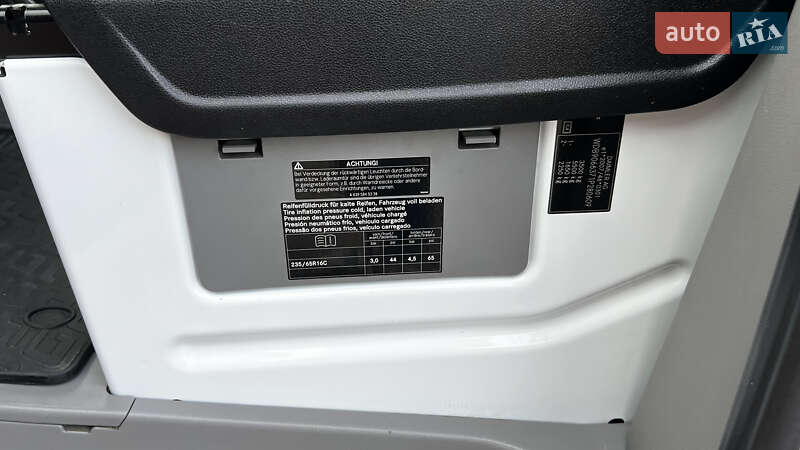 Грузовой фургон Mercedes-Benz Sprinter 2016 в Тернополе