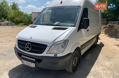 Грузовой фургон Mercedes-Benz Sprinter 2013 в Трускавце
