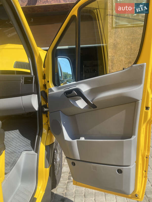 Грузовой фургон Mercedes-Benz Sprinter 2017 в Тячеве