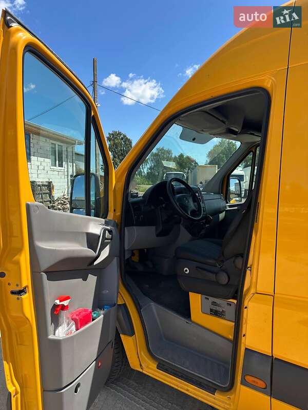 Грузопассажирский фургон Mercedes-Benz Sprinter 2011 в Ковеле