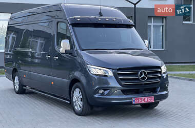 Грузовой фургон Mercedes-Benz Sprinter 2020 в 