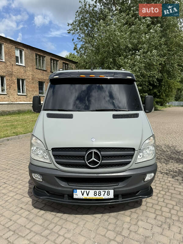 Автовоз Mercedes-Benz Sprinter 2009 в Шептицькому
