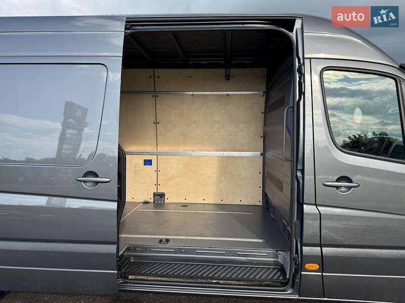 Грузовой фургон Mercedes-Benz Sprinter 2017 в Дубно