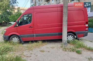 Грузовой фургон Mercedes-Benz Sprinter 2015 в 