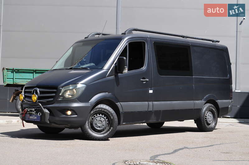 Грузопассажирский фургон Mercedes-Benz Sprinter 2016 в Киеве фото 2 Грузопассажирский фургон Mercedes-Benz Sprinter 2016 в Киеве