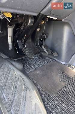 Мікроавтобус Mercedes-Benz Sprinter 2005 в 