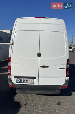 Грузовой фургон Mercedes-Benz Sprinter 2012 в 