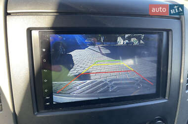 Грузовой фургон Mercedes-Benz Sprinter 2012 в 