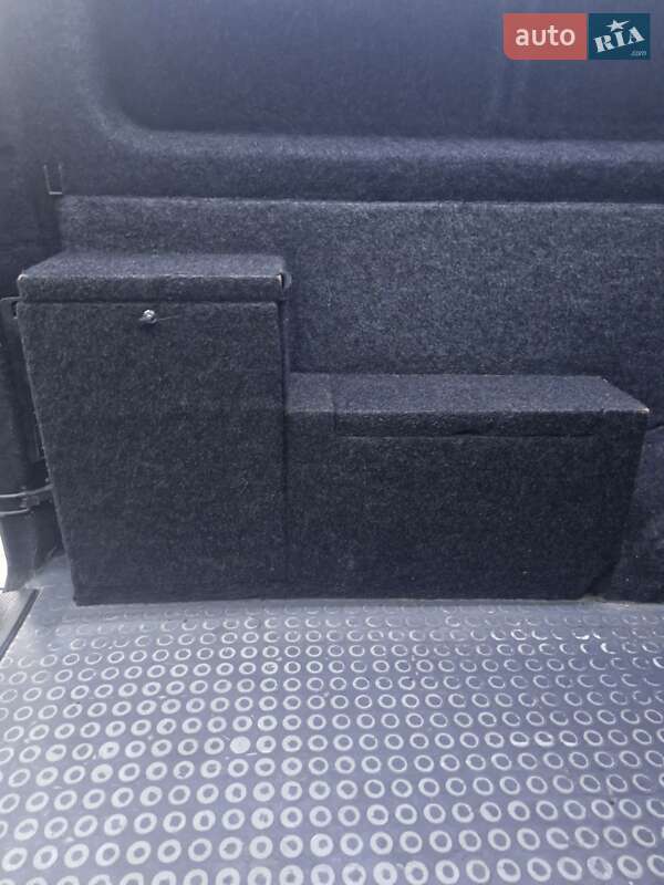 Микроавтобус Mercedes-Benz Sprinter 2005 в Бродах