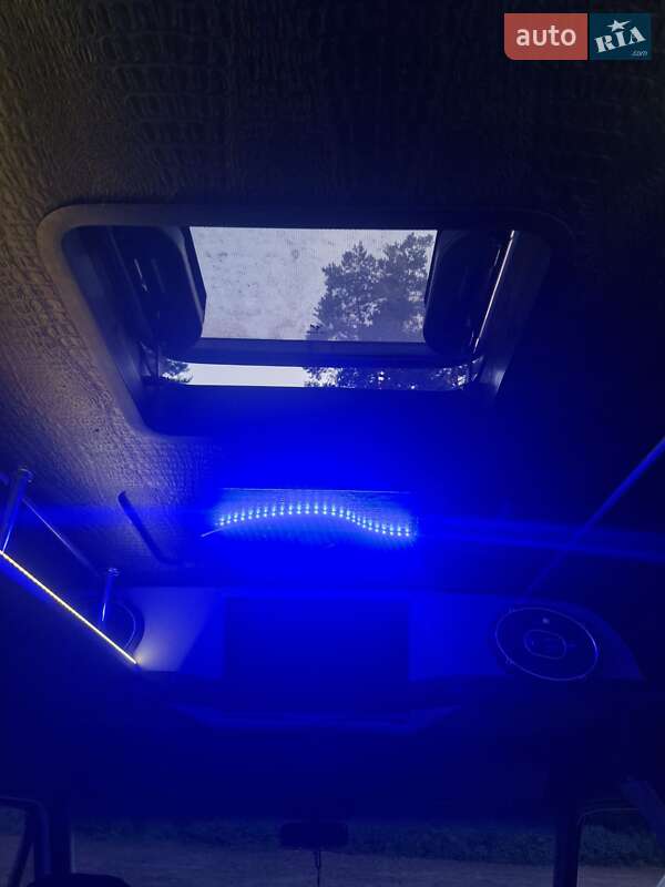 Микроавтобус Mercedes-Benz Sprinter 2005 в Бродах