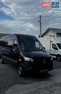 Вантажний фургон Mercedes-Benz Sprinter 2023 в Нововолинську