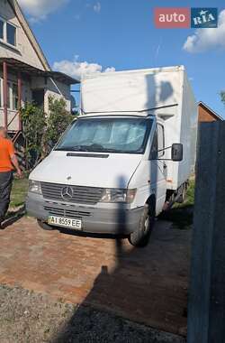 Вантажний фургон Mercedes-Benz Sprinter 2000 в Броварах
