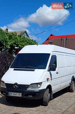Грузовой фургон Mercedes-Benz Sprinter 2004 в Вознесенске