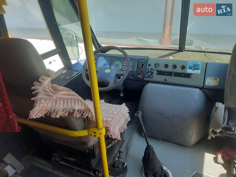 Пригородный автобус Mercedes-Benz Sprinter 1999 в Звягеле
