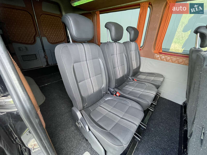 Мікроавтобус Mercedes-Benz Sprinter 2015 в Рівному