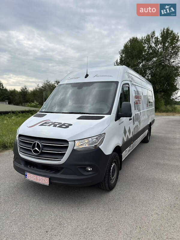 Грузовой фургон Mercedes-Benz Sprinter 2022 в Виноградове