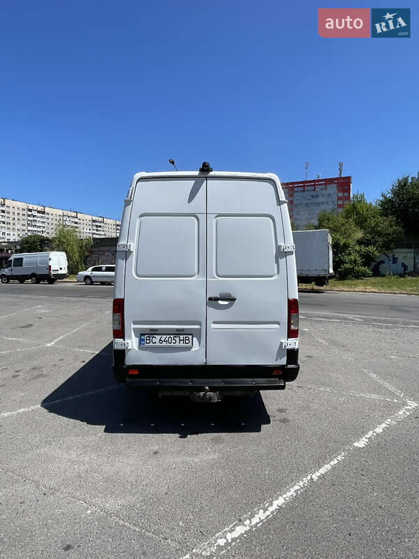 Грузовой фургон Mercedes-Benz Sprinter 2005 в Самборе