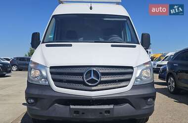 Грузовой фургон Mercedes-Benz Sprinter 2016 в 