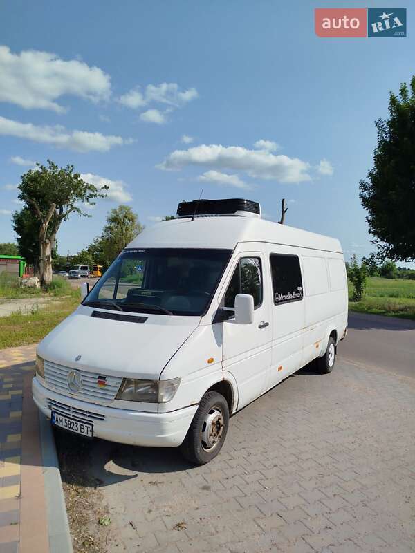 Рефрижератор Mercedes-Benz Sprinter 1997 в Житомирі