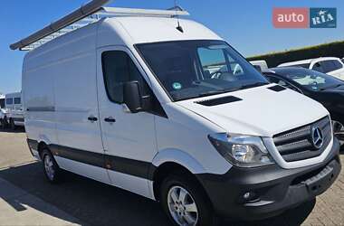 Грузовой фургон Mercedes-Benz Sprinter 2016 в 