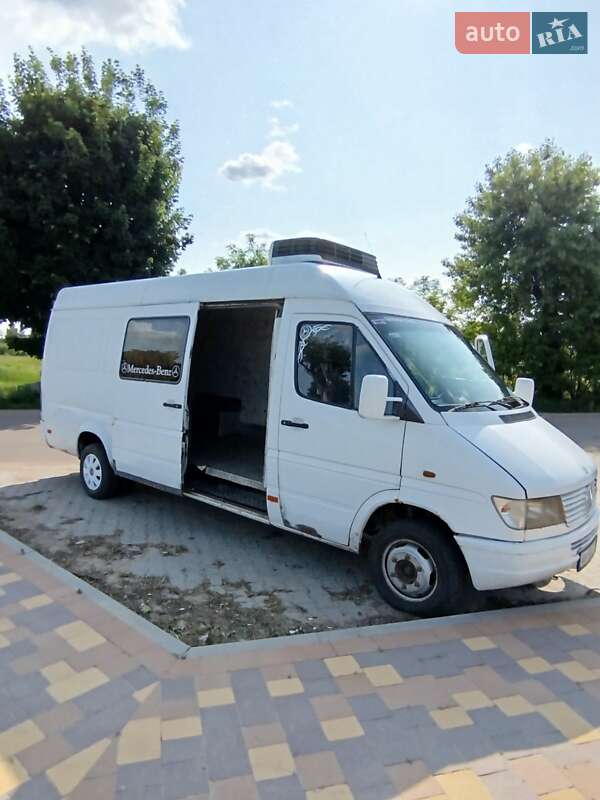 Рефрижератор Mercedes-Benz Sprinter 1997 в Житомирі