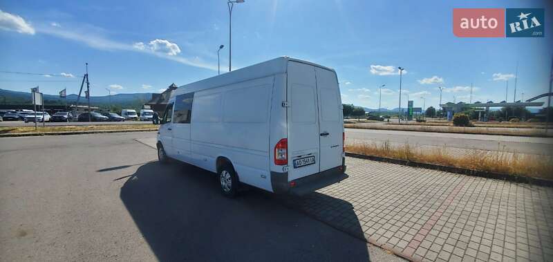 Мікроавтобус Mercedes-Benz Sprinter 2005 в Тячеві
