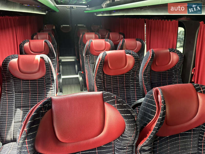 Туристический / Междугородний автобус Mercedes-Benz Sprinter 2010 в Березному