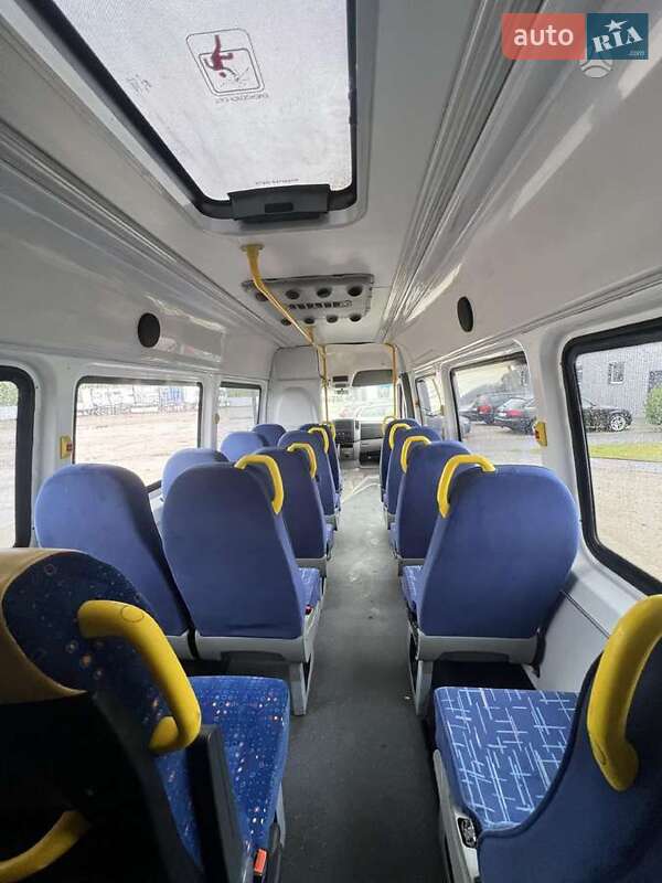 Приміський автобус Mercedes-Benz Sprinter 2013 в Білій Церкві