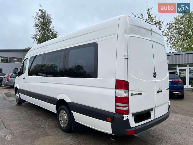 Приміський автобус Mercedes-Benz Sprinter 2013 в Білій Церкві