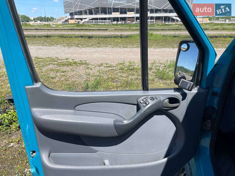 Другие автобусы Mercedes-Benz Sprinter 2004 в Львове