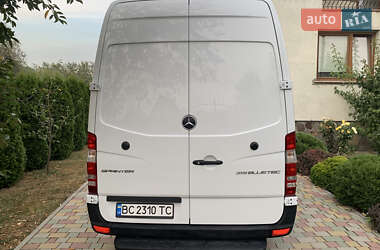 Грузопассажирский фургон Mercedes-Benz Sprinter 2016 в 