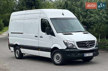 Вантажний фургон Mercedes-Benz Sprinter 2016 в Рівному