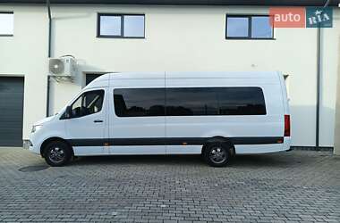 Грузопассажирский фургон Mercedes-Benz Sprinter 2020 в 
