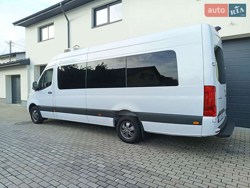 Вантажопасажирський фургон Mercedes-Benz Sprinter 2020 в Коломиї
