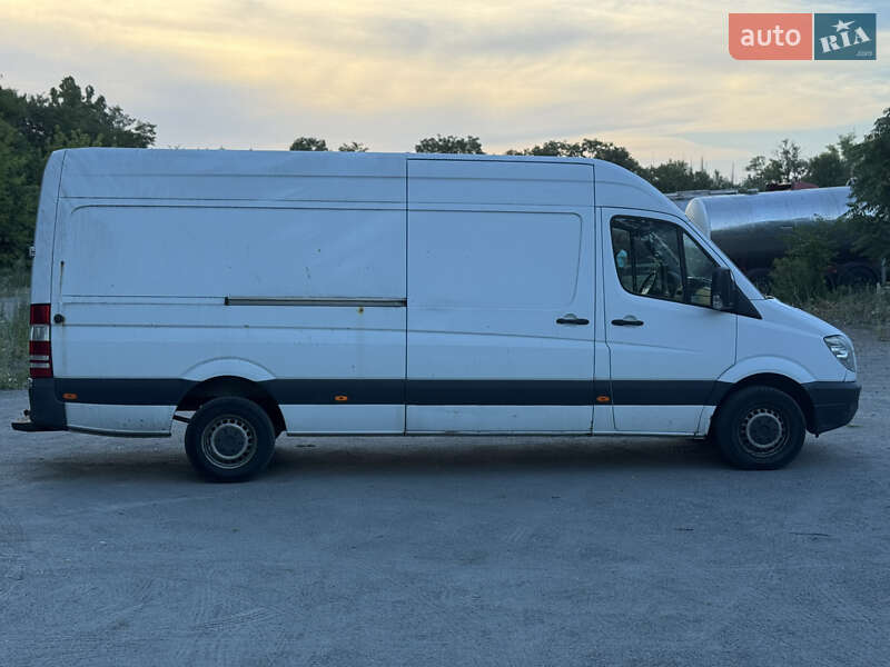 Грузовой фургон Mercedes-Benz Sprinter 2013 в Днепре