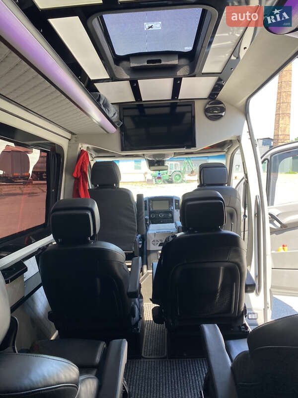 Грузопассажирский фургон Mercedes-Benz Sprinter 2017 в Житомире
