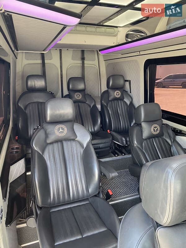 Грузопассажирский фургон Mercedes-Benz Sprinter 2017 в Житомире