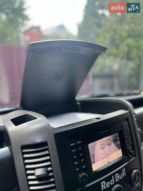 Вантажний фургон Mercedes-Benz Sprinter 2015 в Вінниці