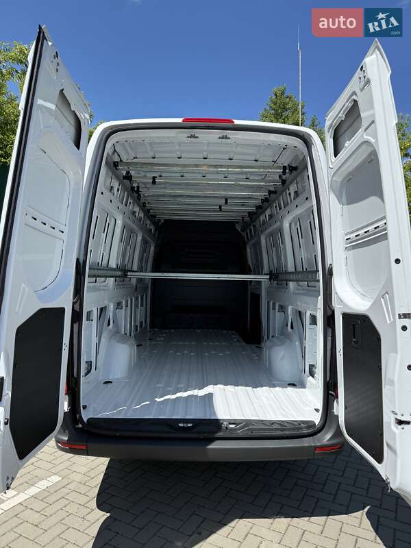 Грузовой фургон Mercedes-Benz Sprinter 2023 в Киеве