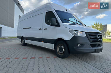 Грузовой фургон Mercedes-Benz Sprinter 2019 в 