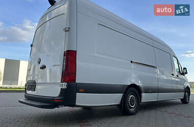 Грузовой фургон Mercedes-Benz Sprinter 2019 в 