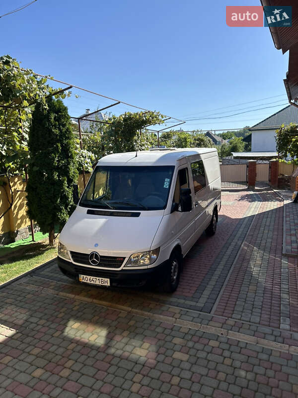 Mercedes-Benz Sprinter 2006