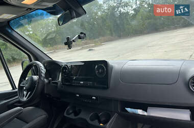 Грузовой фургон Mercedes-Benz Sprinter 2020 в 