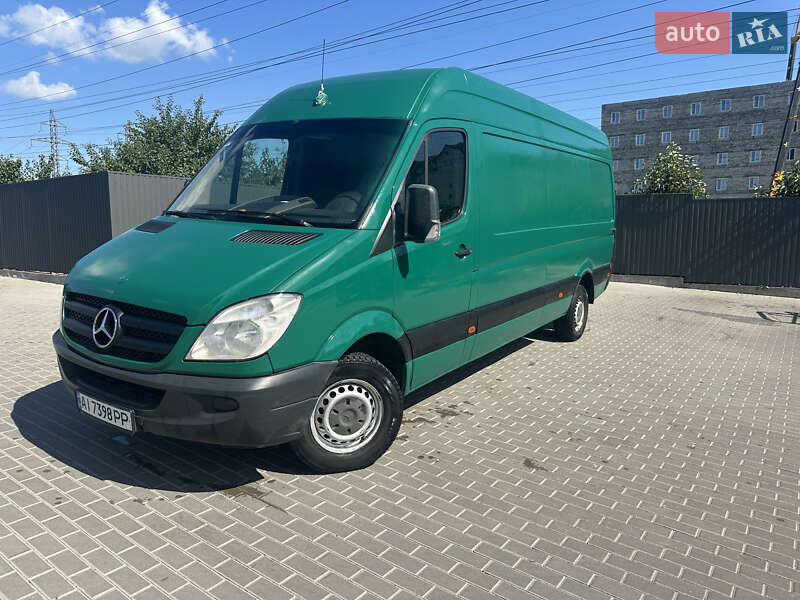 Грузовой фургон Mercedes-Benz Sprinter 2008 в 