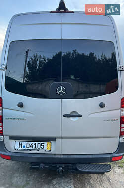 Грузовой фургон Mercedes-Benz Sprinter 2015 в 