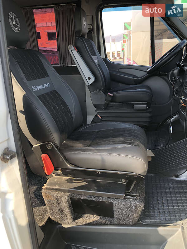 Микроавтобус Mercedes-Benz Sprinter 2005 в Ужгороде