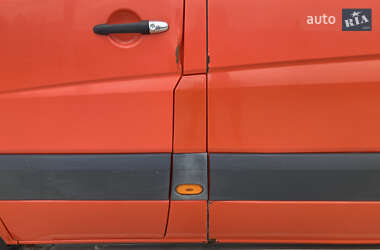 Грузопассажирский фургон Mercedes-Benz Sprinter 2010 в 