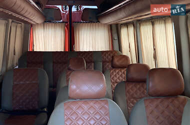 Грузопассажирский фургон Mercedes-Benz Sprinter 2010 в 
