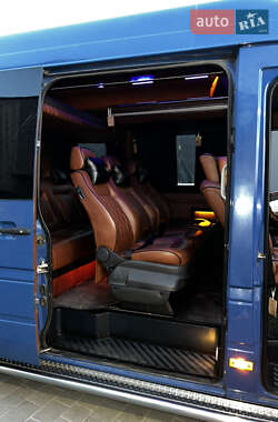 Микроавтобус Mercedes-Benz Sprinter 2006 в 
